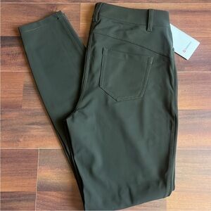 Lululemon Women's City Sleek Slim-fit HR
Pant Size 31